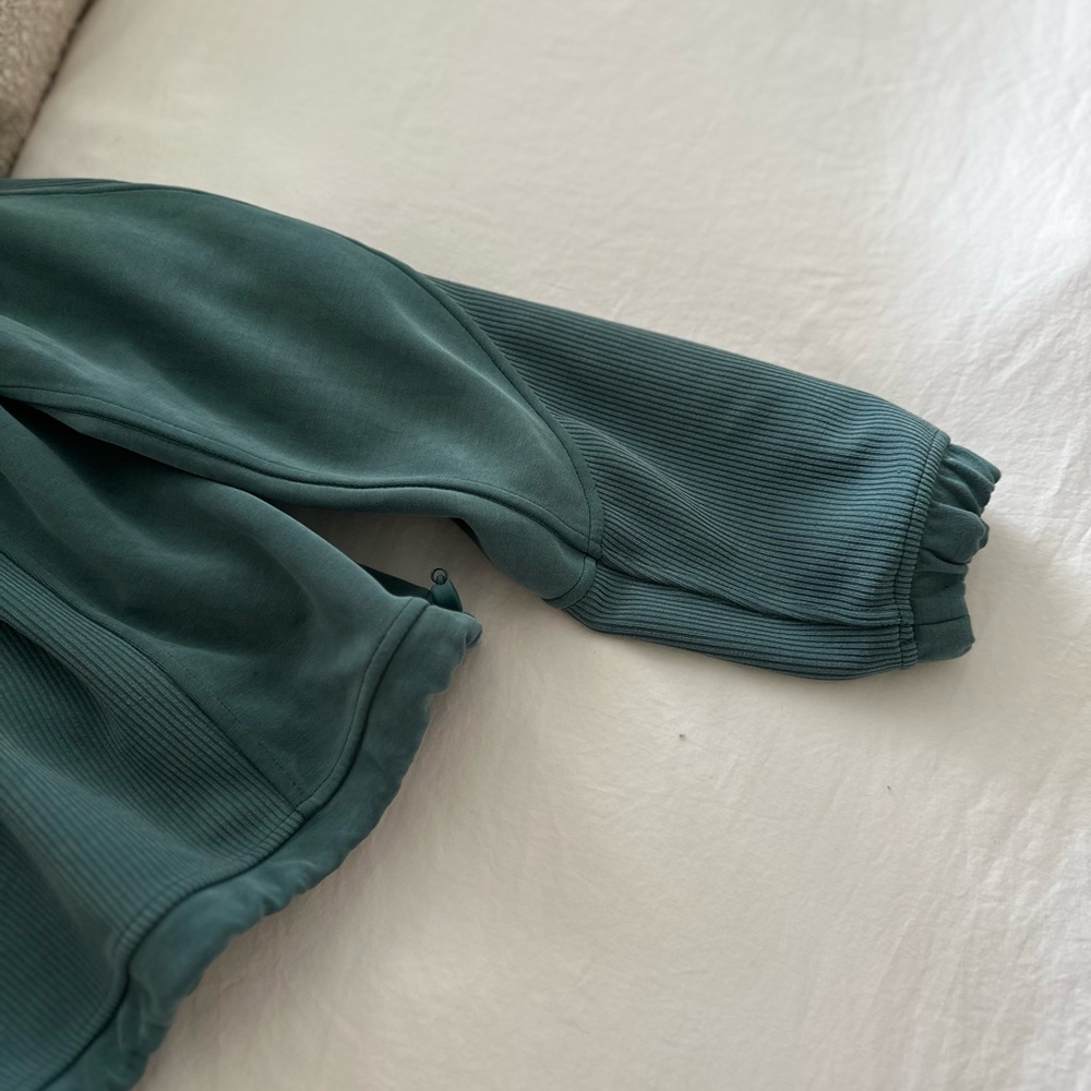 Lululemon Athletica Brushed Softstreme Ribbed Half Zip Jacket LIKE NEW - Picture 12 of 14